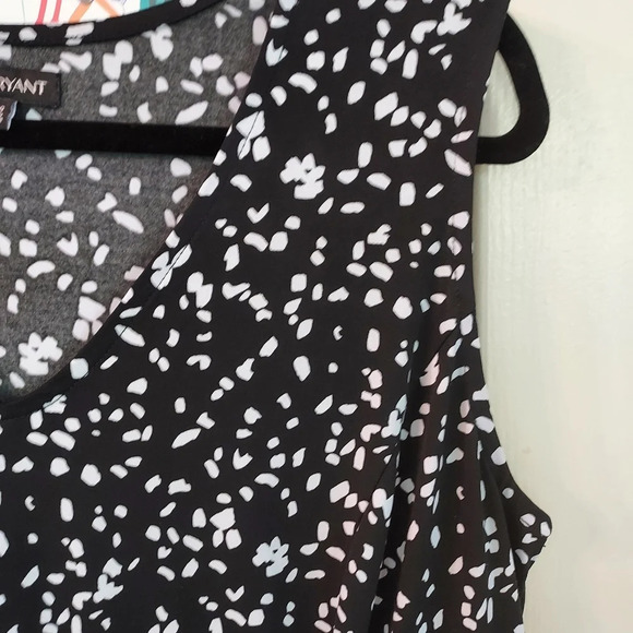 Lane Bryant Black and White Polka Dot Peplum Sleeveless Blouse in Size 18/20 - Picture 6 of 10